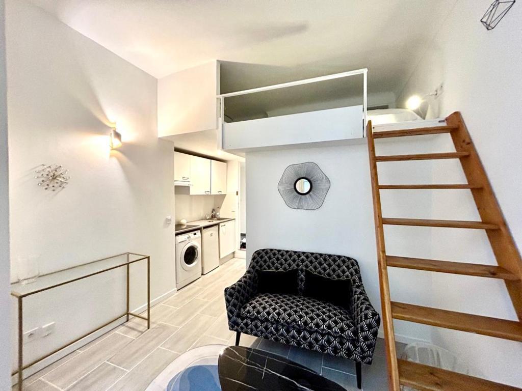 Ferienwohnung Studio At 1 Min From The Main Street Nizza Exterior foto